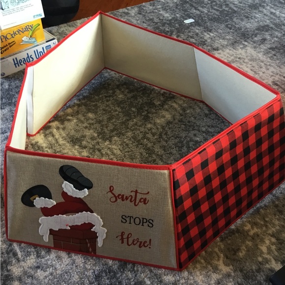 Lulu Home Christmas Tree Collar, Foldable Hexagon Buffalo Plaid - Picture 4 of 8